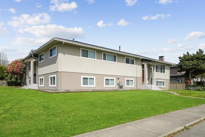 Property Photo: 1570 Sperling Avenue BC V5B 4J9