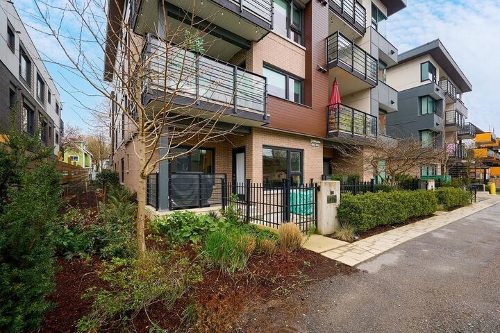 Property Photo: 2666 Duke Street 103 BC V5R 4S9