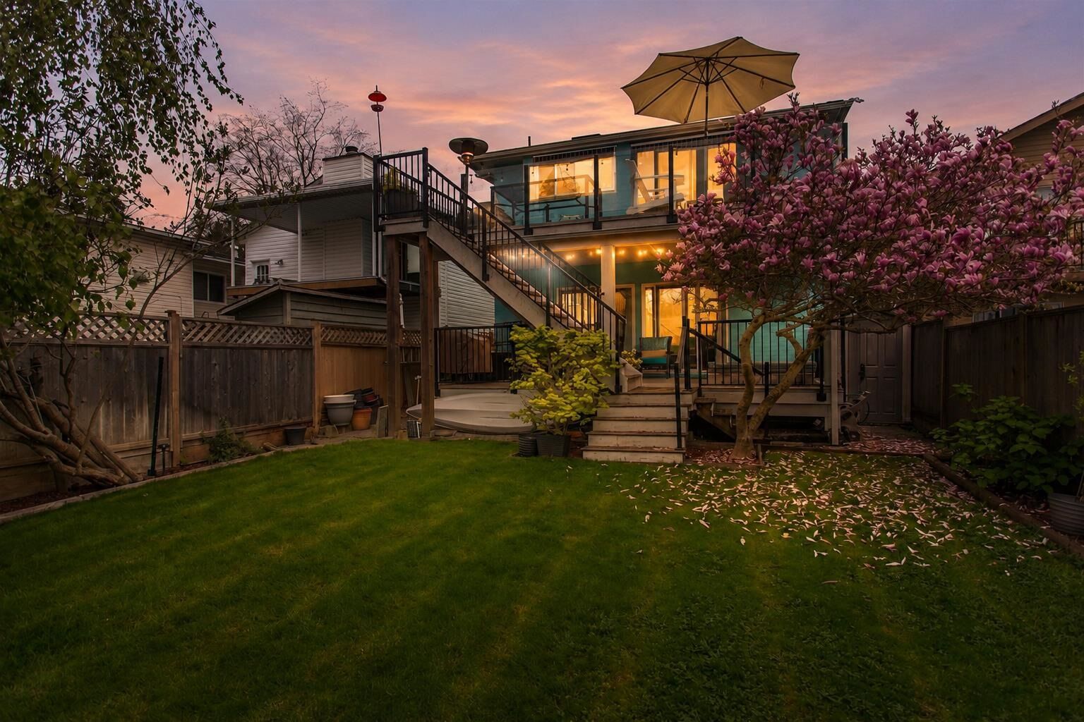Property Photo: 867 Stayte Road BC V4B 4Y6