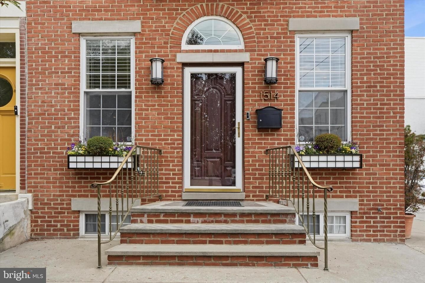 Property Photo:  1514 E Moyamensing Avenue  PA 19147 