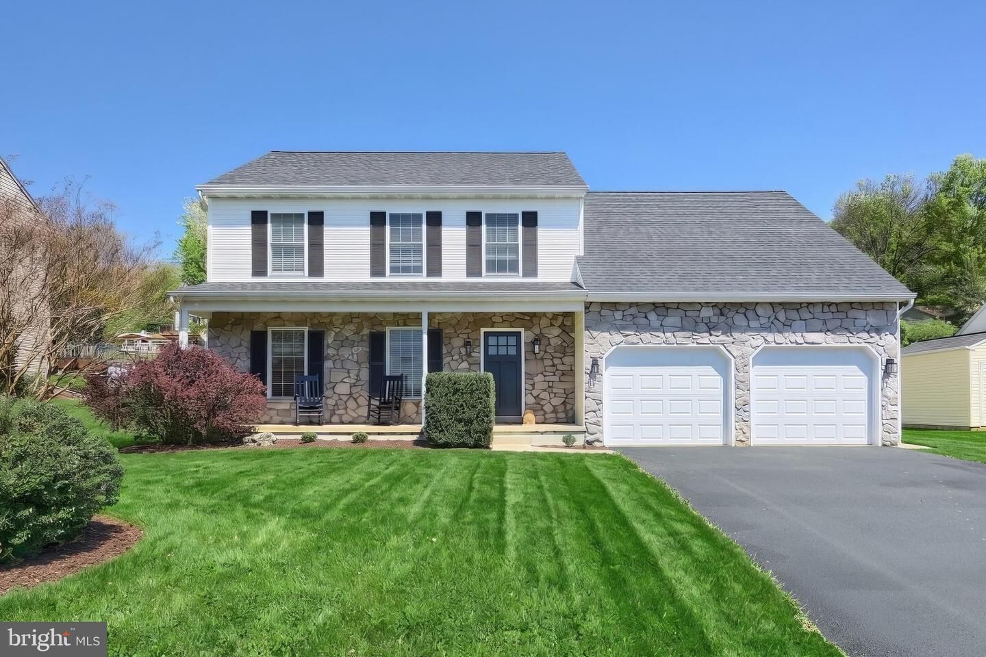 Property Photo:  530 Silver Maple Court  PA 17347 