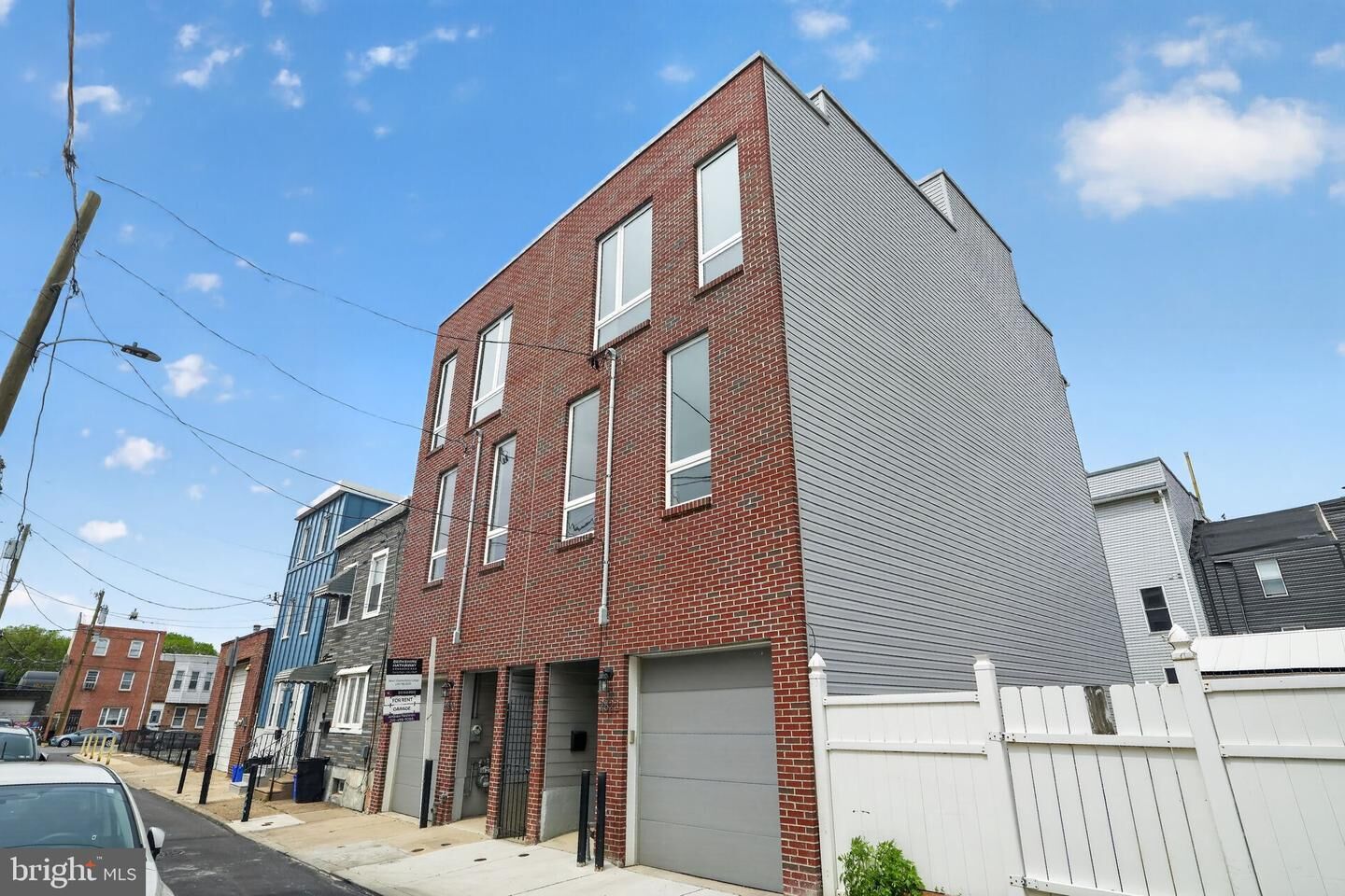 Property Photo:  2822 Livingston Street  PA 19134 