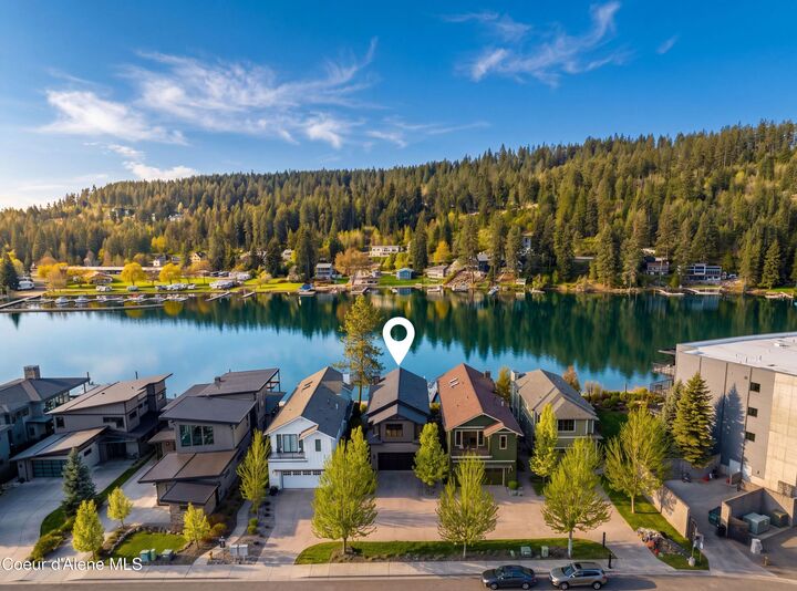 Property Photo:  1820 W Bellerive Ln  ID 83814 