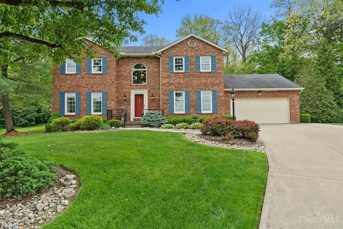 Property Photo:  2001 Beechglen Court  OH 45233 