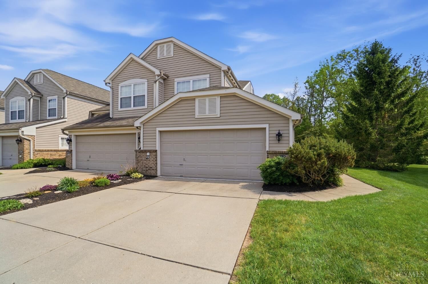 Property Photo:  4213 Fontenay  OH 45040 