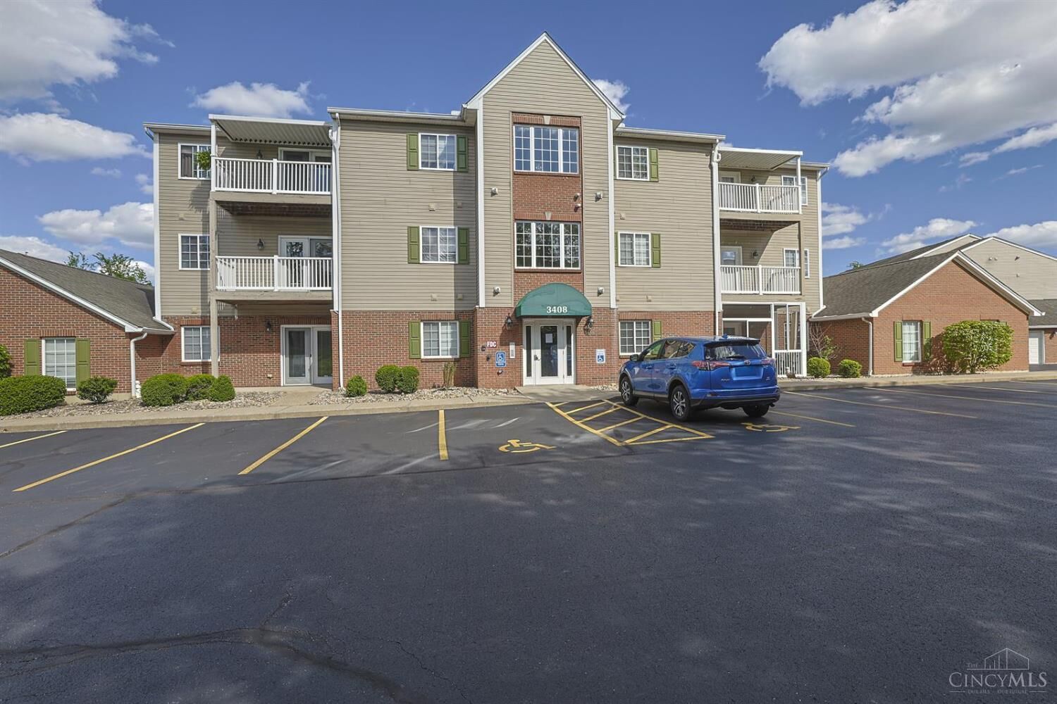 Property Photo:  3408 North Bend Road  OH 45239 