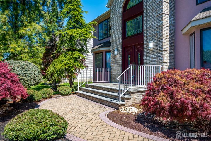 Property Photo:  37 Jernee Drive  NJ 08816 