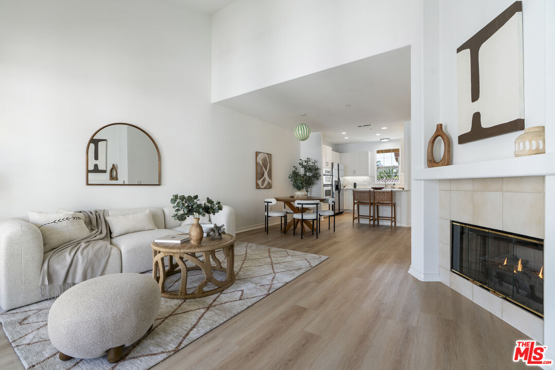 Property Photo:  5935 Playa Vista Dr  CA 90094 