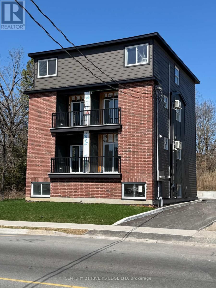 Property Photo:  131 Gore Street East  ON K7H 1J6 