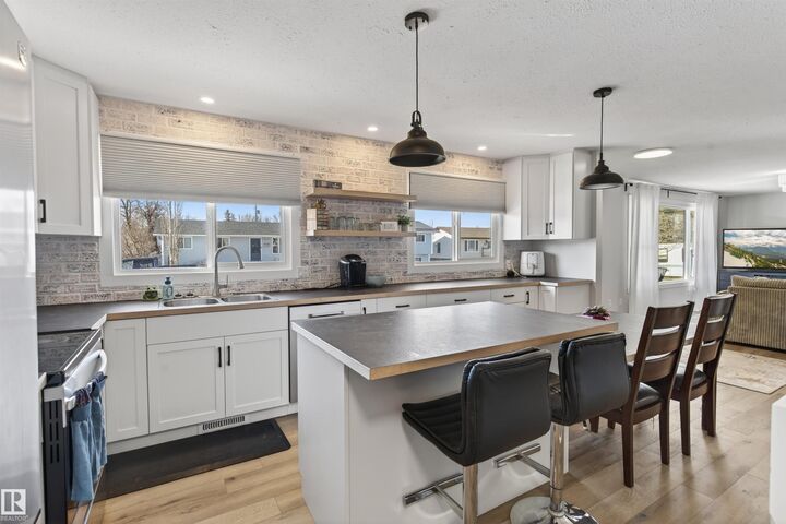 Property Photo: 5413 52 Ave AB T9N 0H1