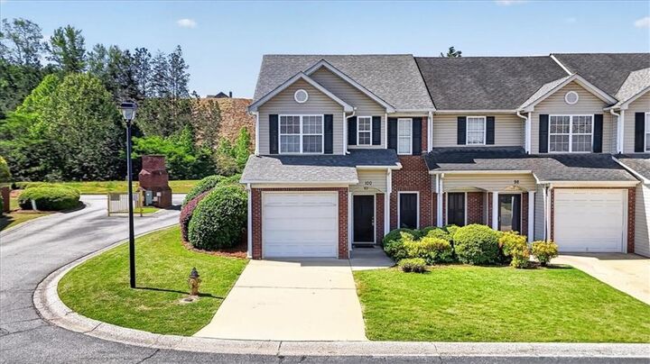 Property Photo: 100 Eagle Glen Drive NE GA 30121