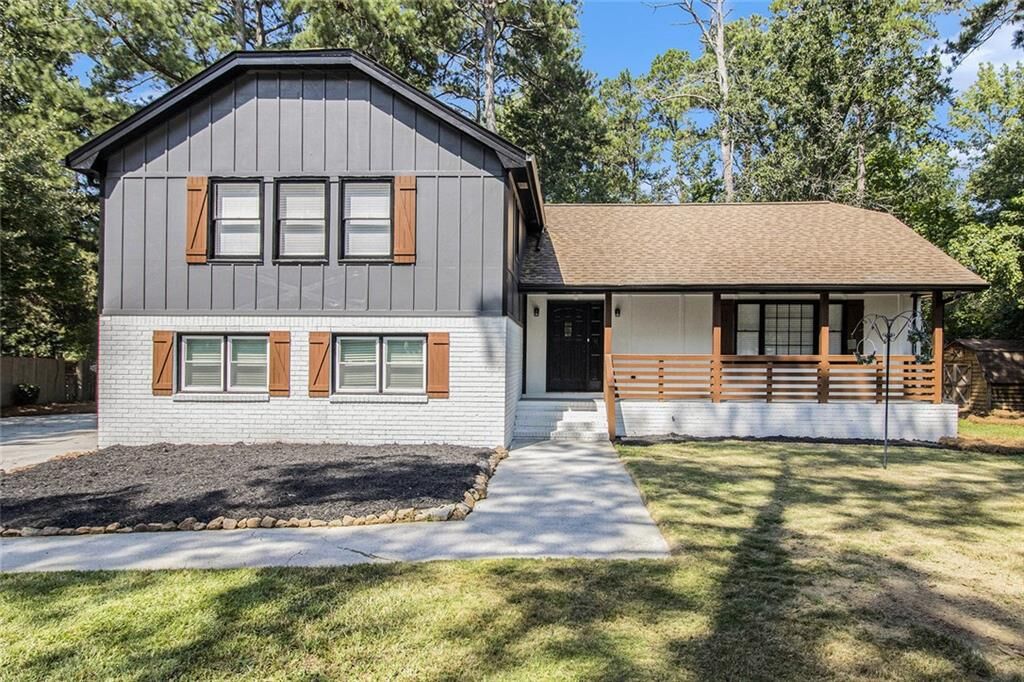 Property Photo:  2180 Chester Circle  GA 30013 