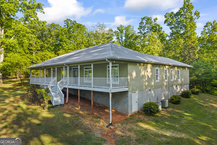 Property Photo:  920 Yeoman Lake Road  GA 30523 