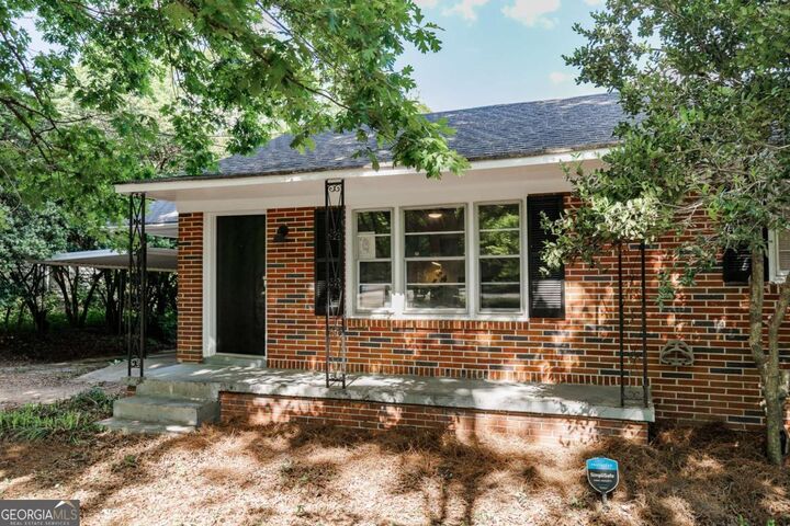 Property Photo:  170 Jefferson River Road  GA 30607 
