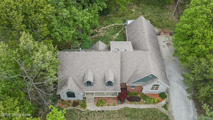 Property Photo:  180 Bowman Ct  KY 40047 