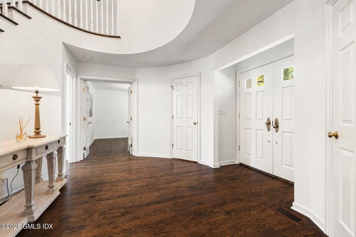 Property Photo:  12 Ricki Beth Lane  CT 06870 