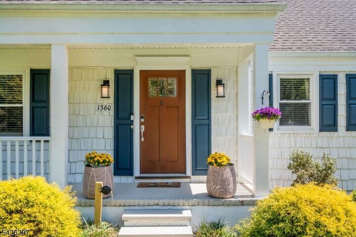 Property Photo:  1360 Tullo Rd  NJ 08836 