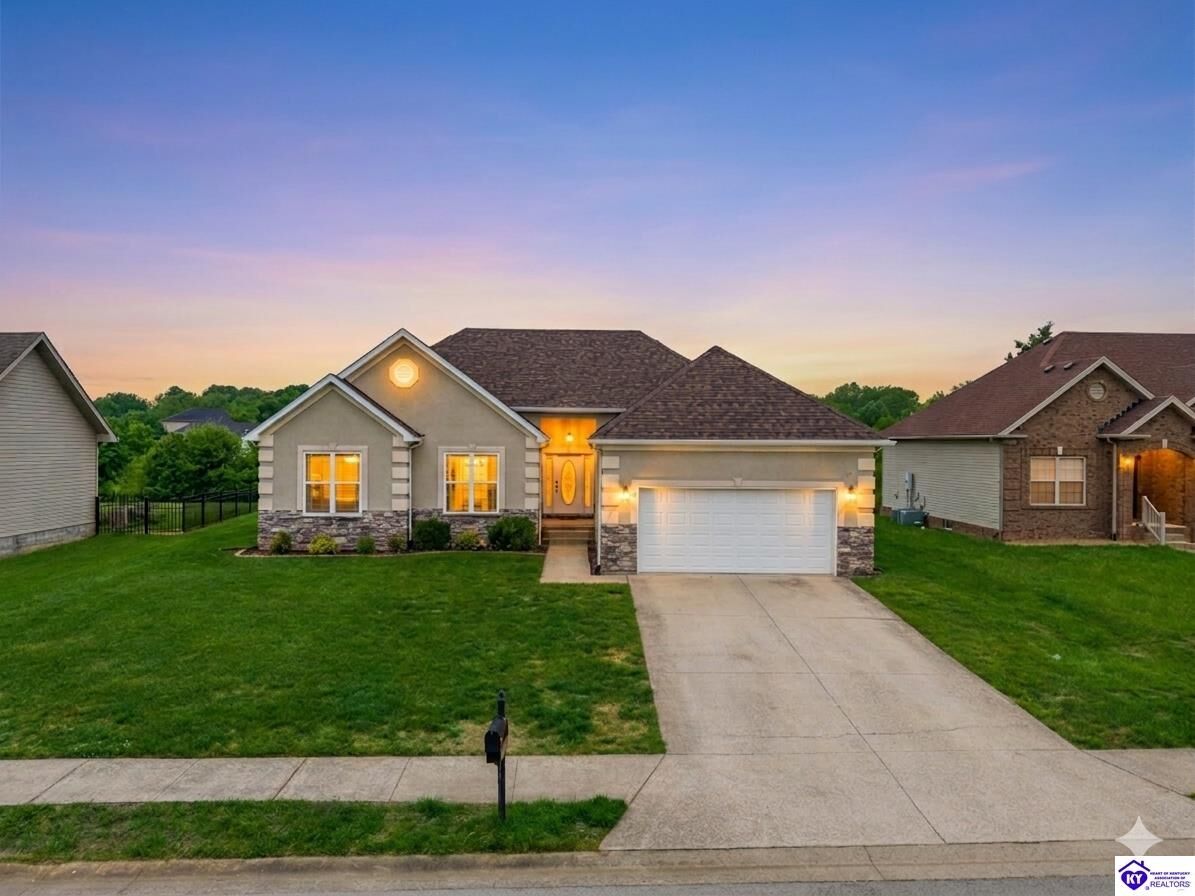 Property Photo: 216 S Rushmore Drive KY 40175