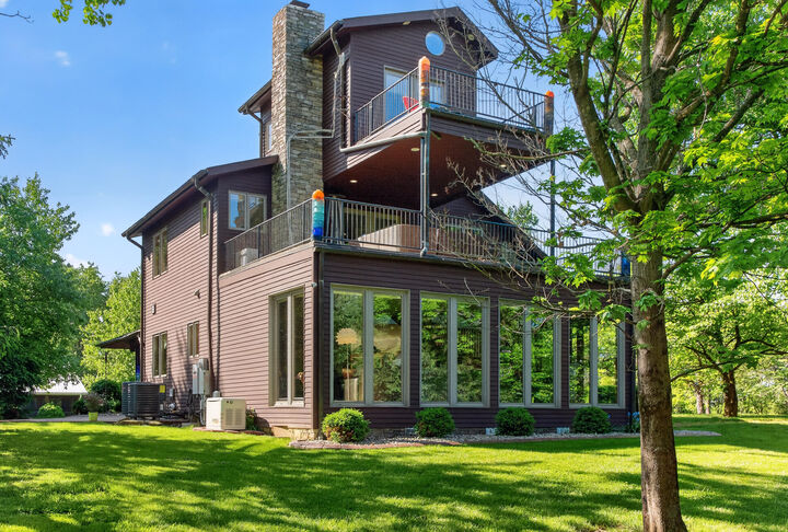 Property Photo: 300 Chrisman Lane KY 40422