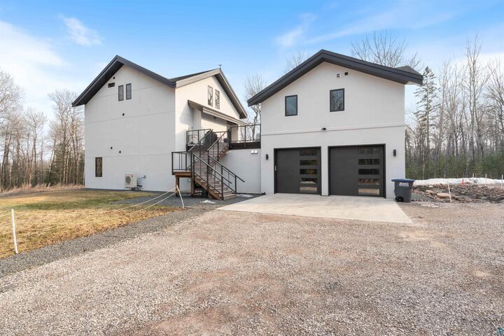 Property Photo:  5140 Lakewood Rd  MN 55804 