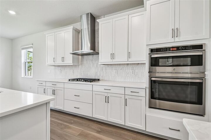 Property Photo: 7579 Seahawk Avenue FL 34241