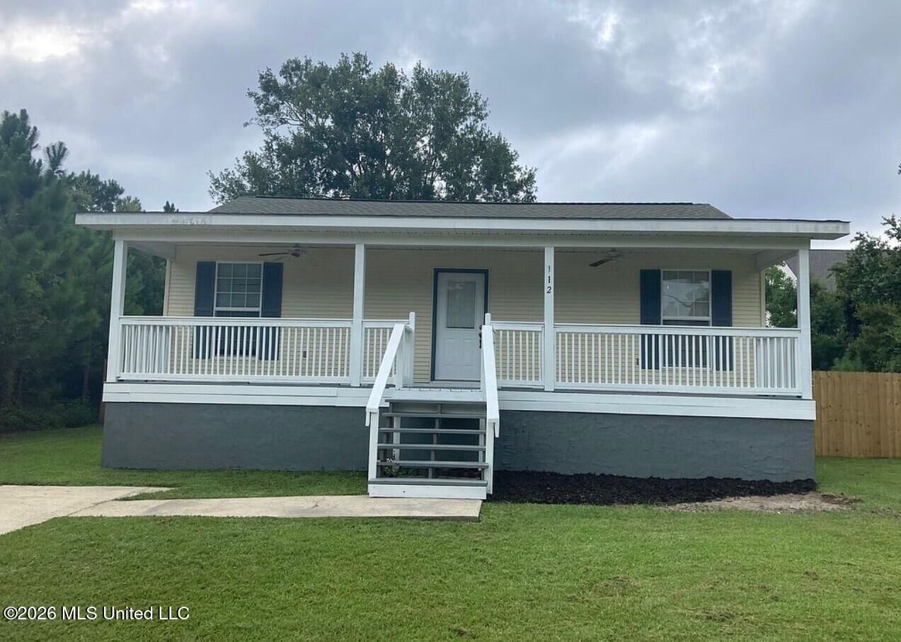 Property Photo:  112 Spruce Street  MS 39571 