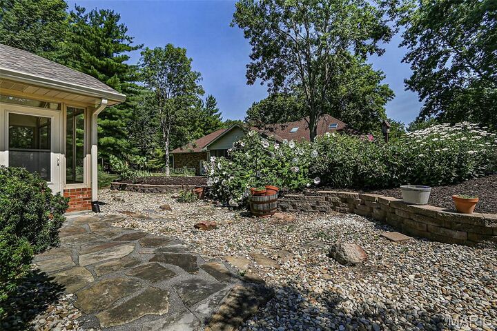 Property Photo:  3 Pine Hollow Court  IL 62025 