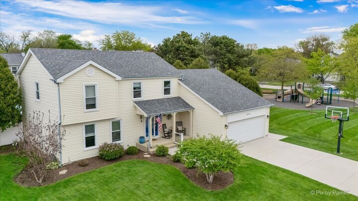 Property Photo:  27W050 Sycamore Lane  IL 60190 