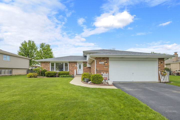 Property Photo:  8306 169th Street  IL 60477 