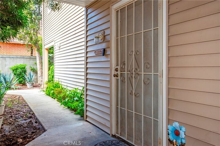 Property Photo:  9952 Sepulveda 5  CA 91345 