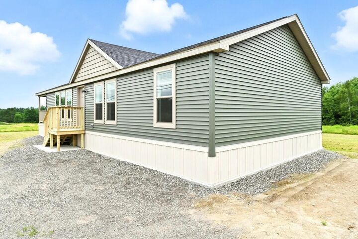 Property Photo:  107 Eagles Nest  ME 04640 