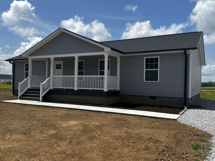 Property Photo:  193 Rigling Rd  TN 38469 