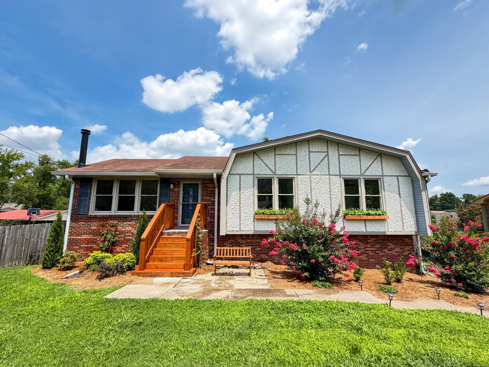 Property Photo:  119 Susan Dr  TN 37075 