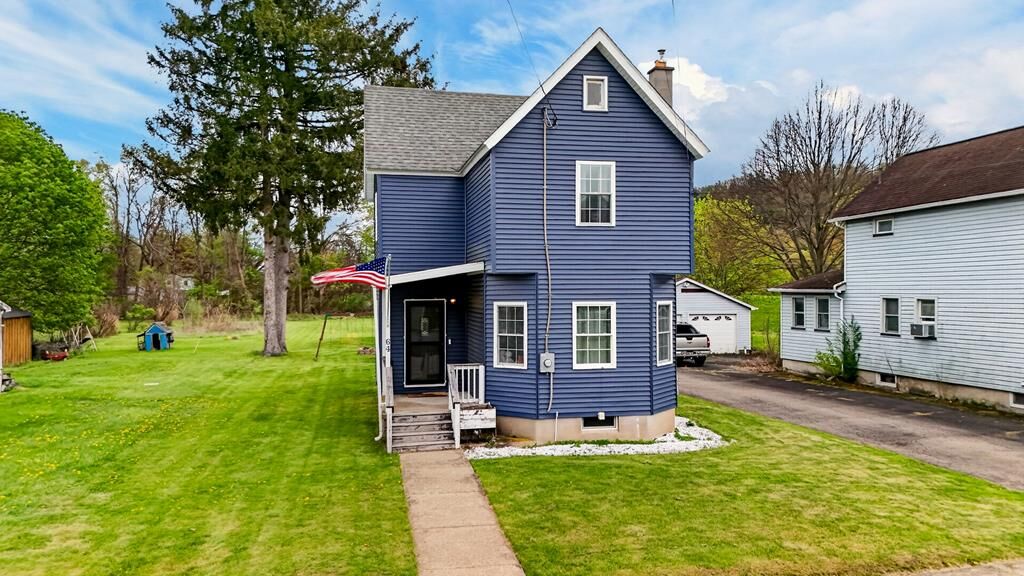 Property Photo:  64 Cleveland Ave  NY 14905 