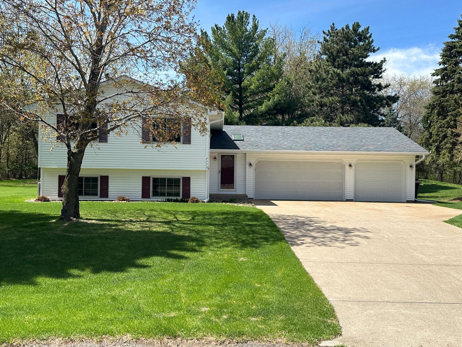 Property Photo:  7779 Meadowview Trail  MN 55014 