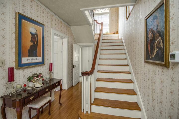 Property Photo:  451 Lynnhurst Avenue E  MN 55104 