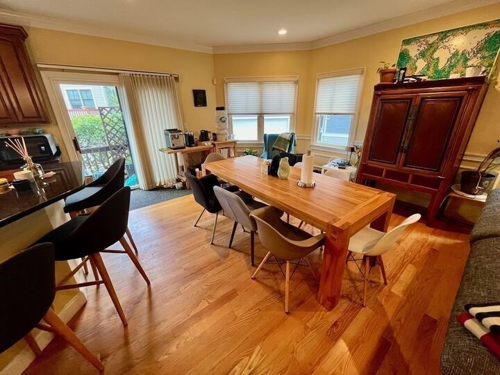 Property Photo:  20 5th Ave 20  MA 02472 