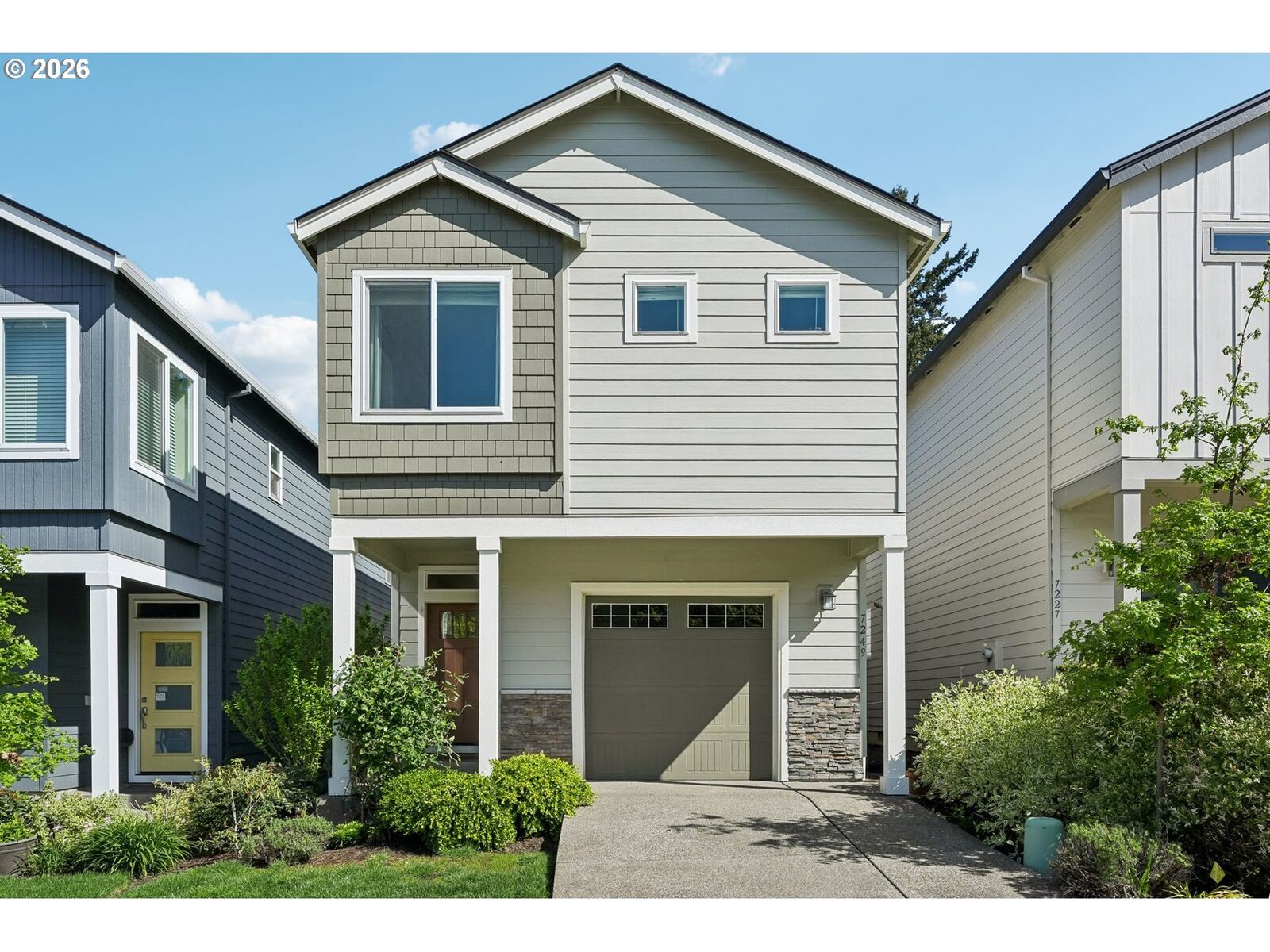 Property Photo:  7249 SW Spruce St  OR 97223 
