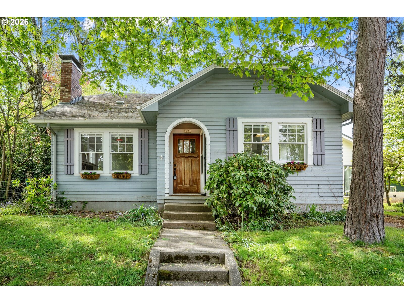 Property Photo:  6521 SE 16th Ave  OR 97202 