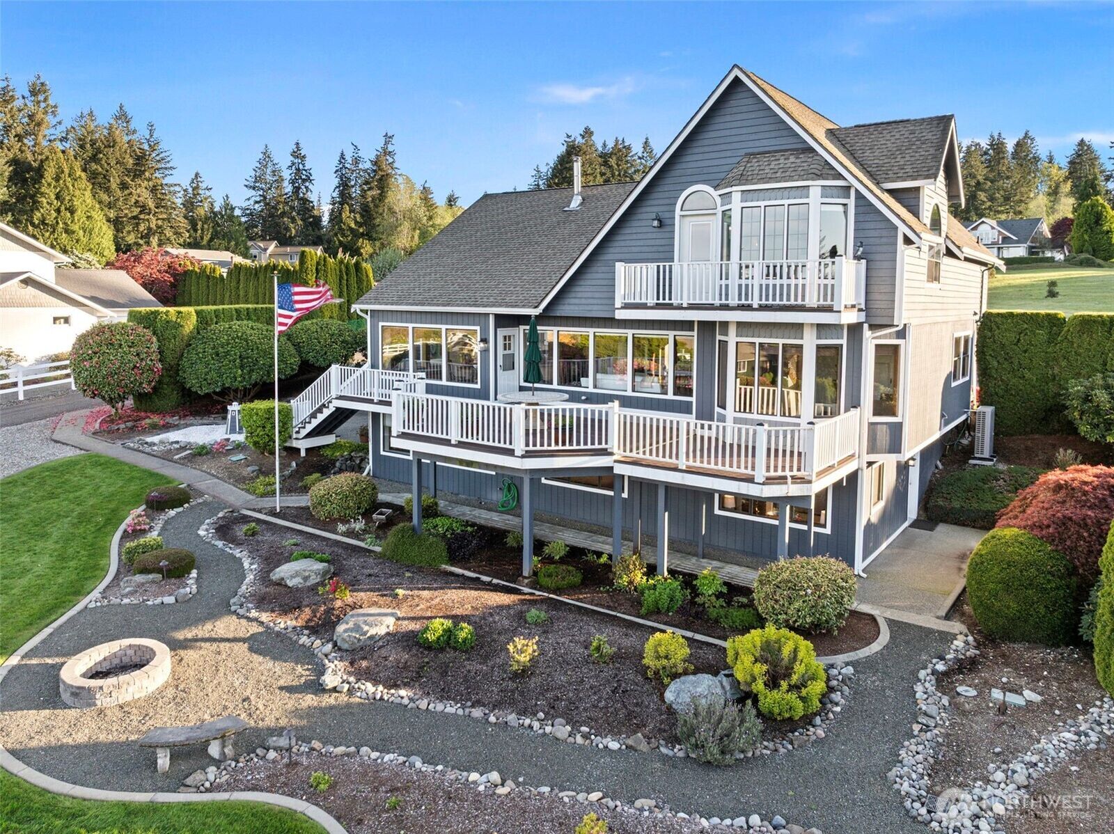 House for sale in Fox Island: 218 Bella Vista Drive, Fox Island, WA 98333