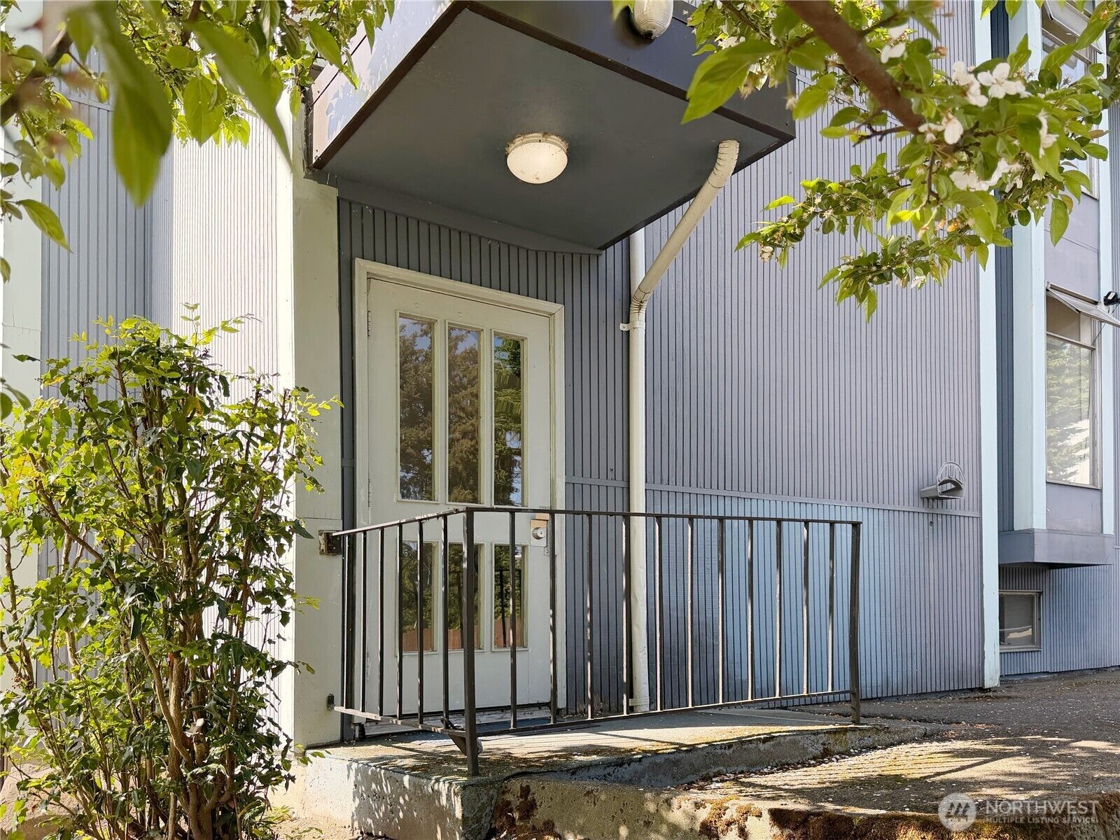 Property Photo:  10459  Des Moines Memorial Drive S N-202  WA 98168 