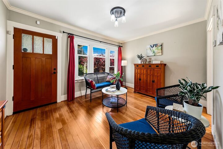Property Photo:  8403  32nd Avenue SW  WA 98126 