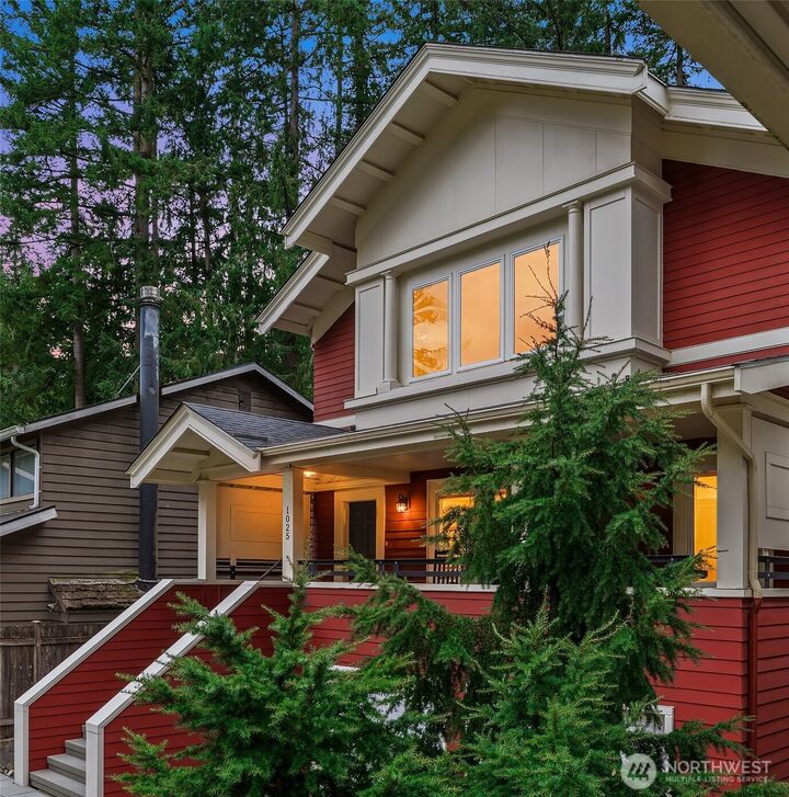 Property Photo:  1025 NE 130th Street  WA 98125 