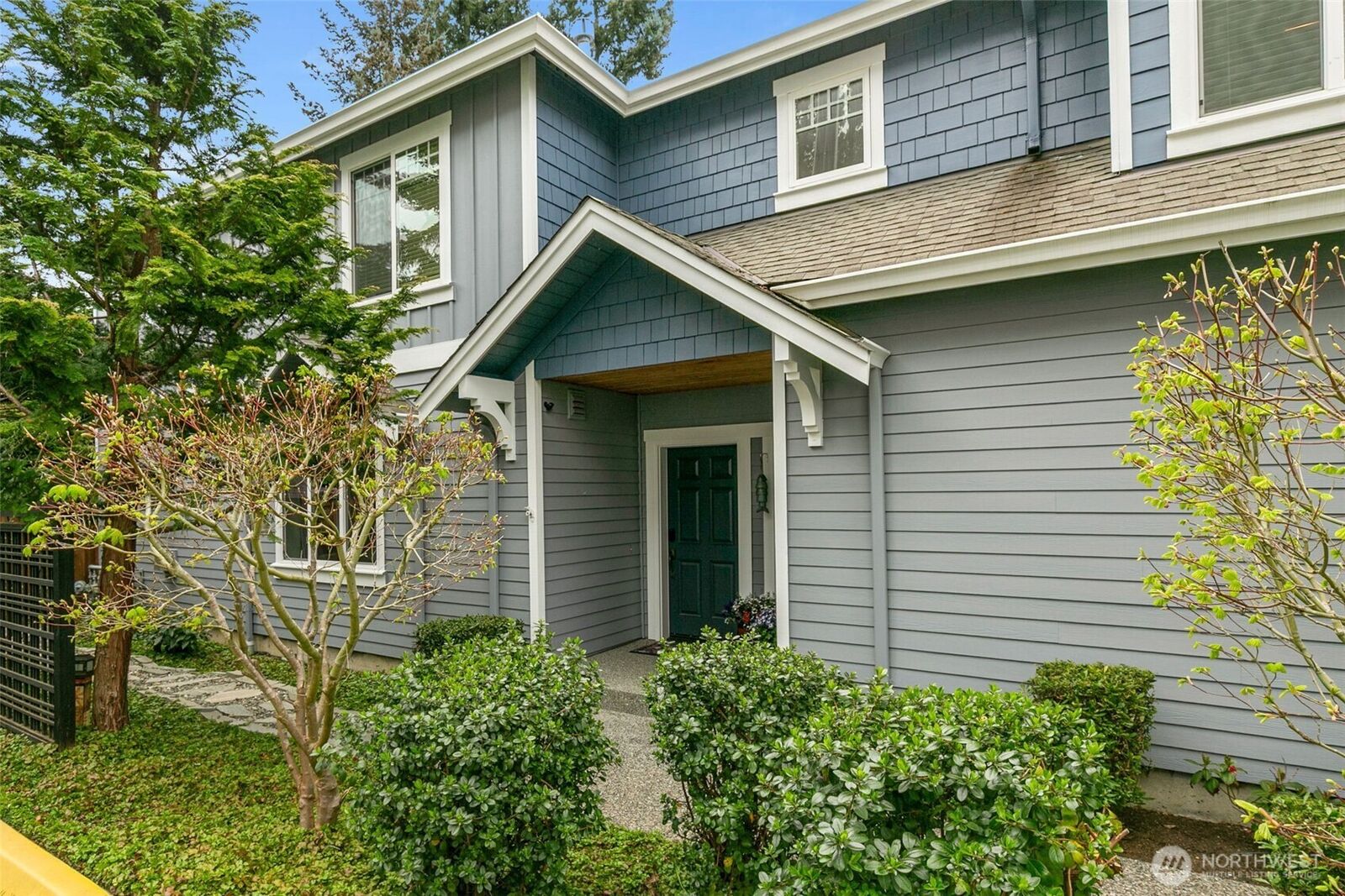 Property Photo:  8507  Bowdoin Way 1  WA 98026 