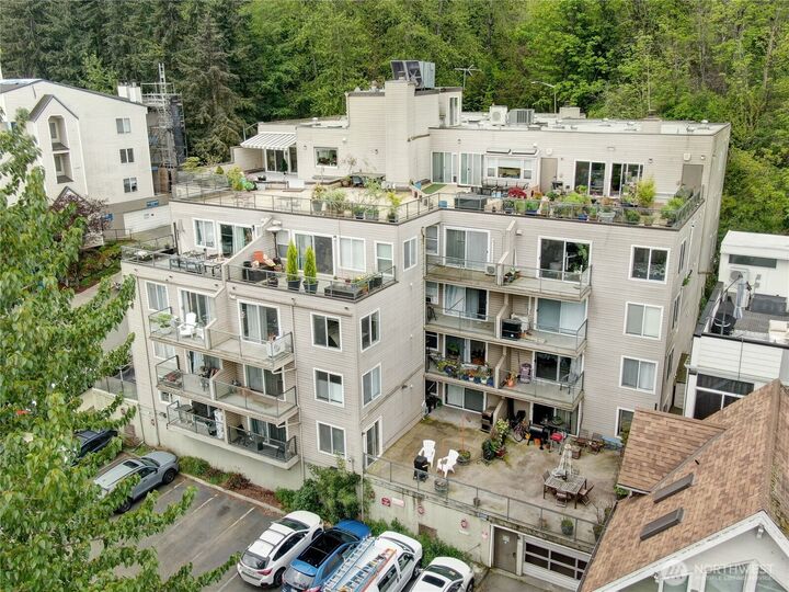 Property Photo:  3022 SW Bradford Street 401  WA 98126 
