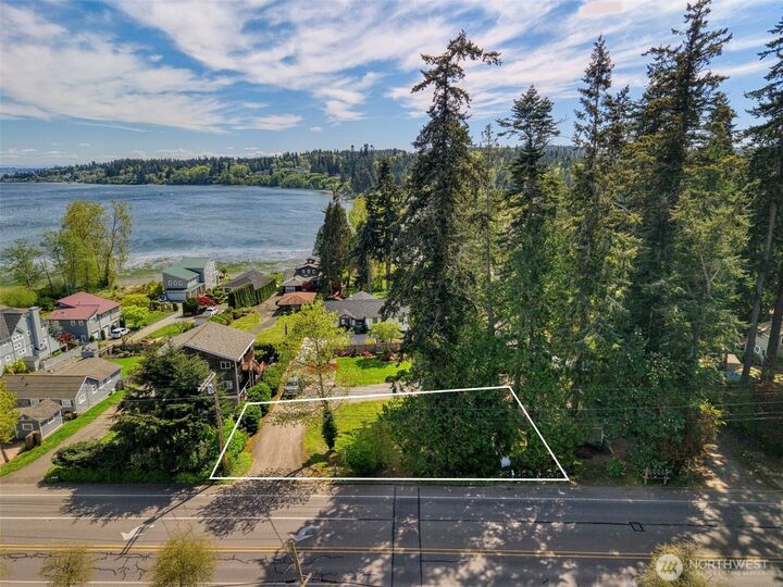 Property Photo: 25933 Coveview Lane NE WA 98346