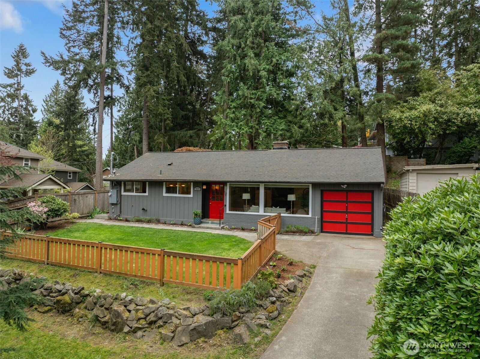 Property Photo:  1515 NE 190th Street  WA 98155 