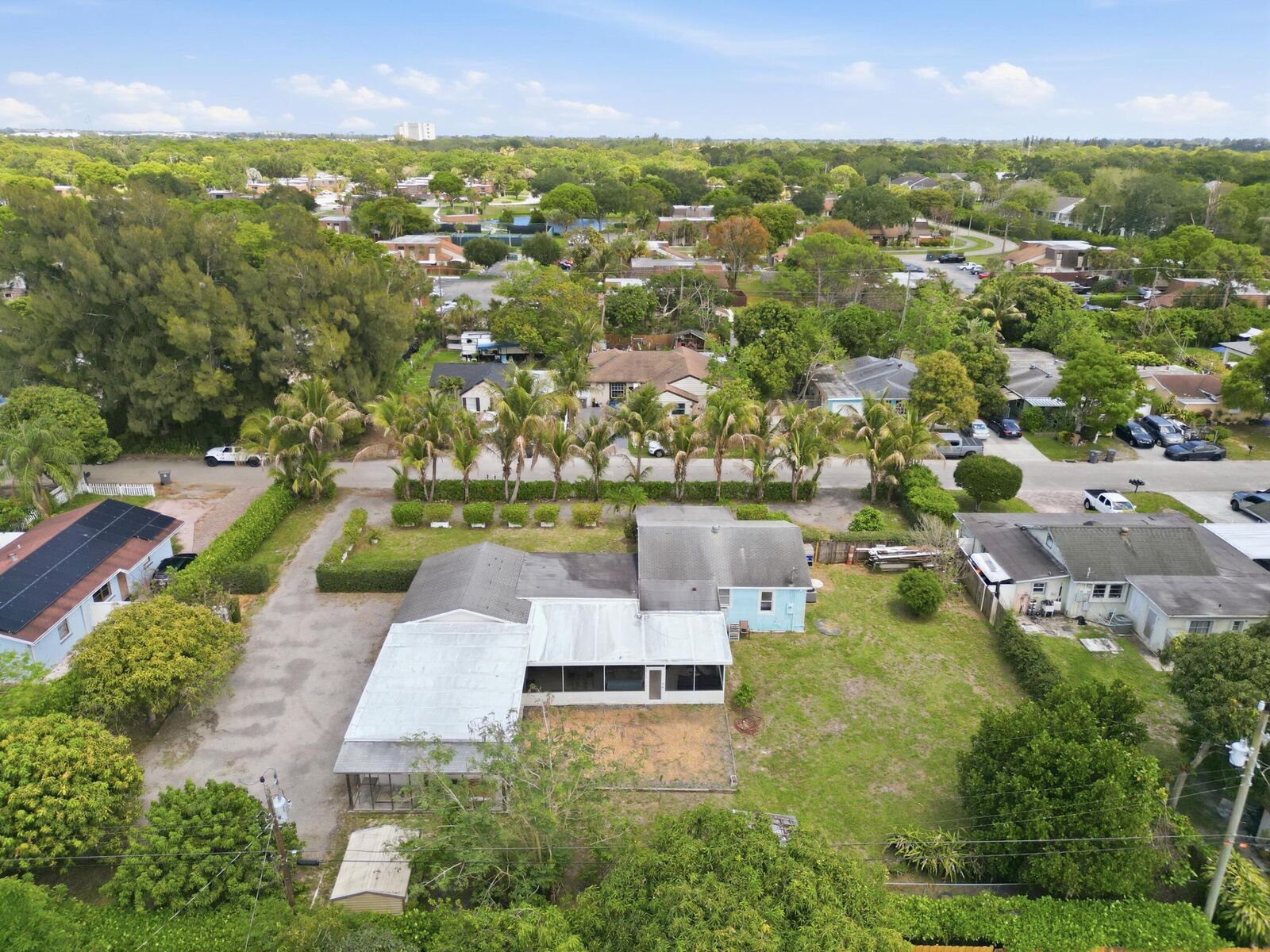 Property Photo: 683 Mercury Street FL 33406