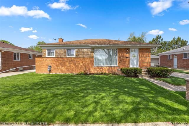 Property Photo:  8262 Vine Avenue  MI 48101 