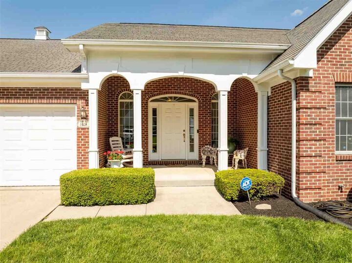 Property Photo:  1004 Hampton Court  IN 47374 